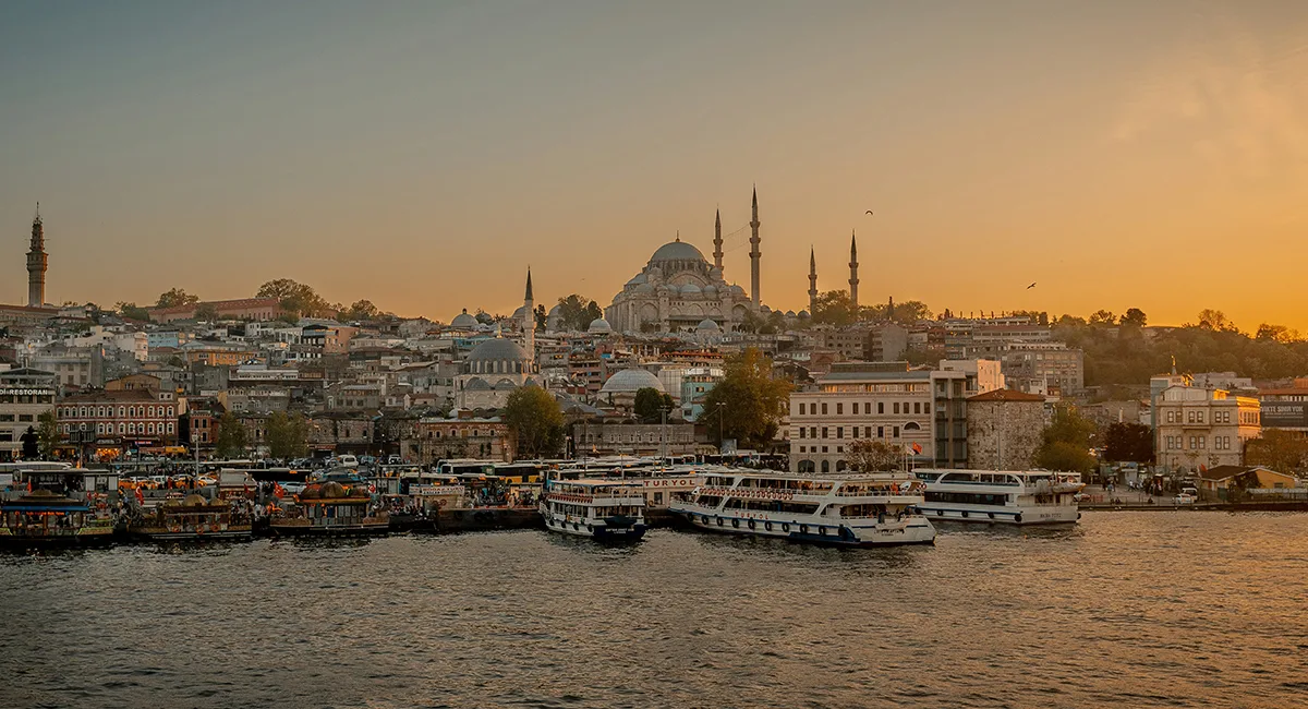 راهنمای سفر به استانبول؛ هرآنچه برای ماجراجویی در قلب ترکیه باید بدانید